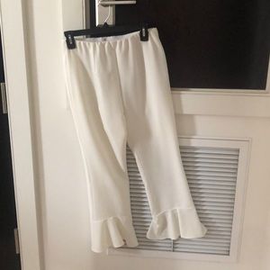 White Cropped Pants